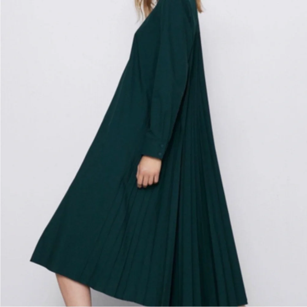 Zara Hunter Green Midi Pleated Dress - Picture 4 of 15